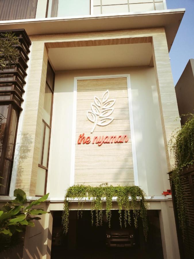 The Nyaman Motel Jakarta Eksteriør billede
