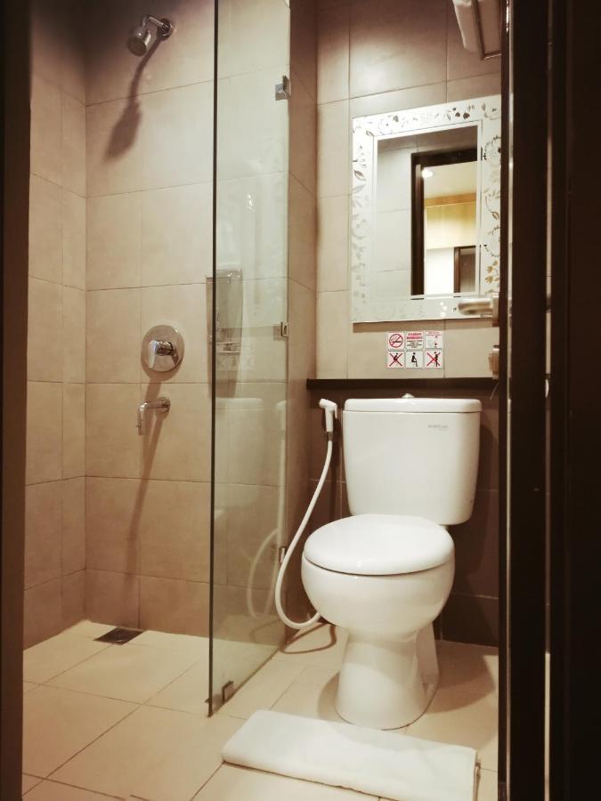 The Nyaman Motel Jakarta Eksteriør billede